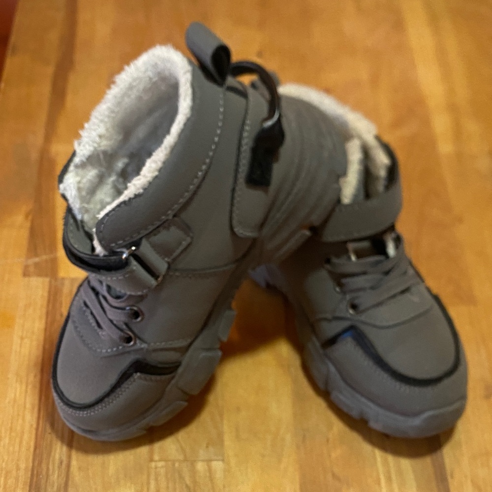 Toddler Gray Insulated Boot with Easy Hook-and-Loop Closure
